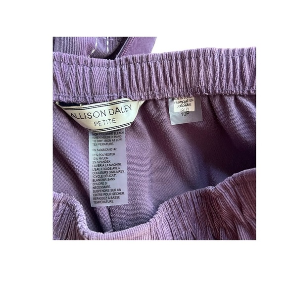 Vintage, two-piece, embroidered corduroy pants set. - Picture 5 of 7